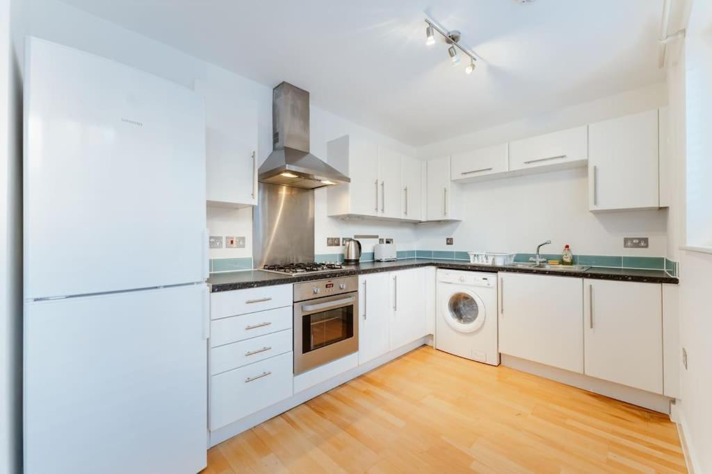 Апартаменты Stunning Flat In Brick Lane Лондон Экстерьер фото